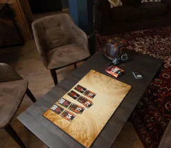 Tapis de jeux 60 x 40 cm Compas sepia